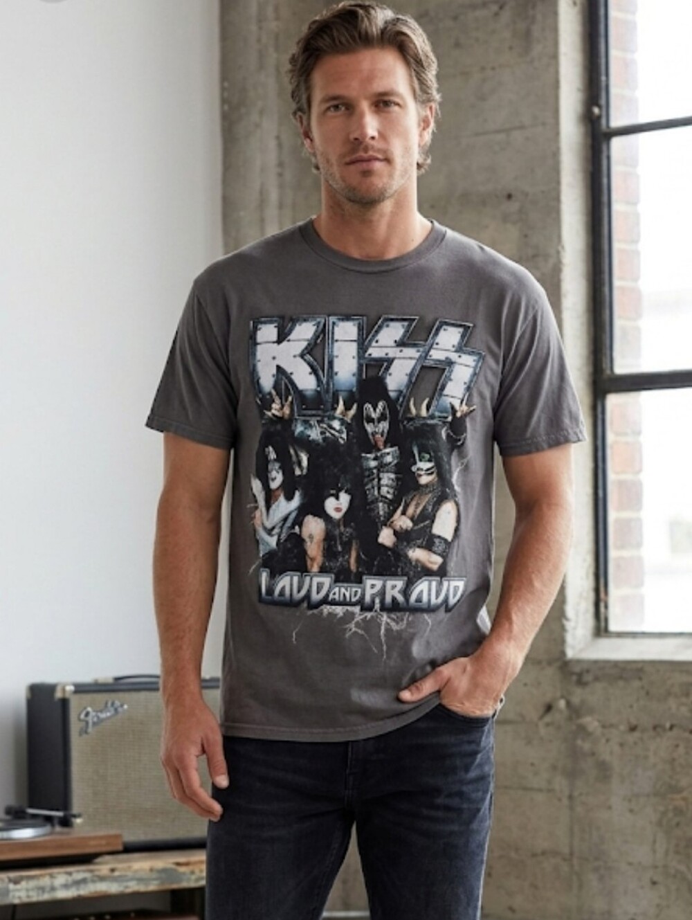 KISS Monster Tour T-Shirt Sz L Gray 2013